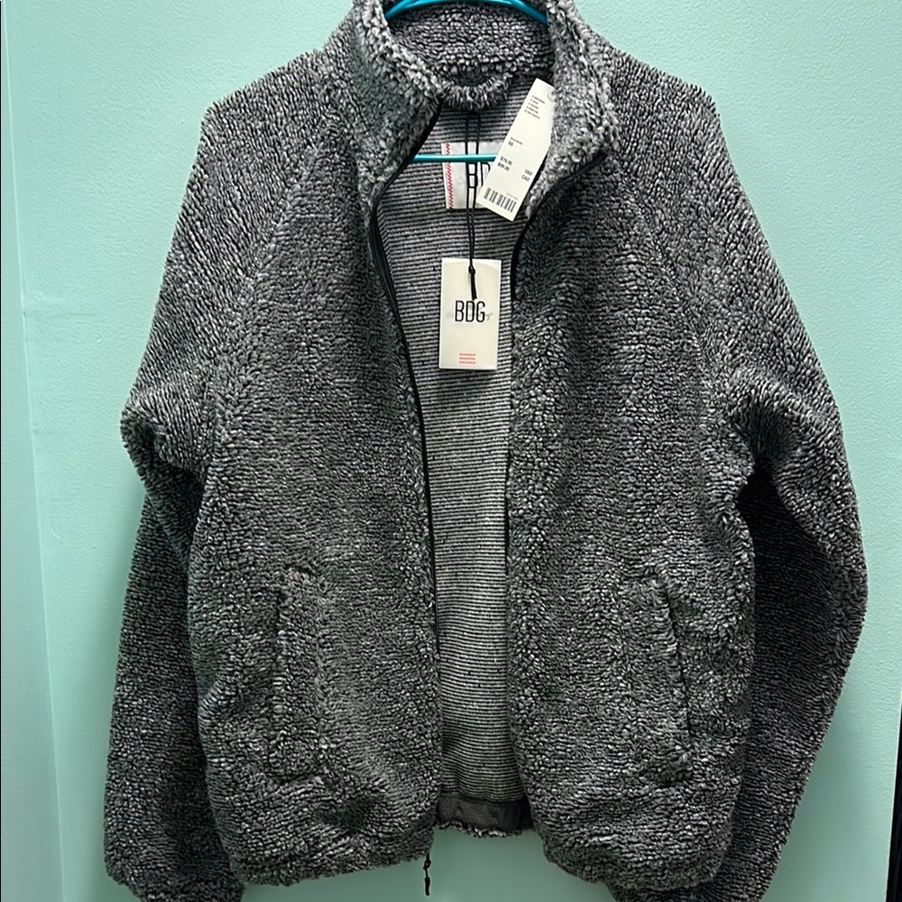 Urban Outfitters Men’s Grey Fleece Coat XS (NWT)